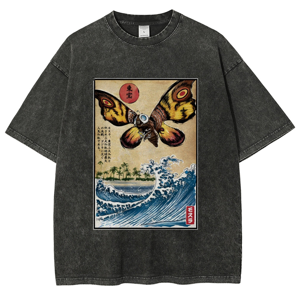 Giant Moth in Japan Vintage Washed T-shirt