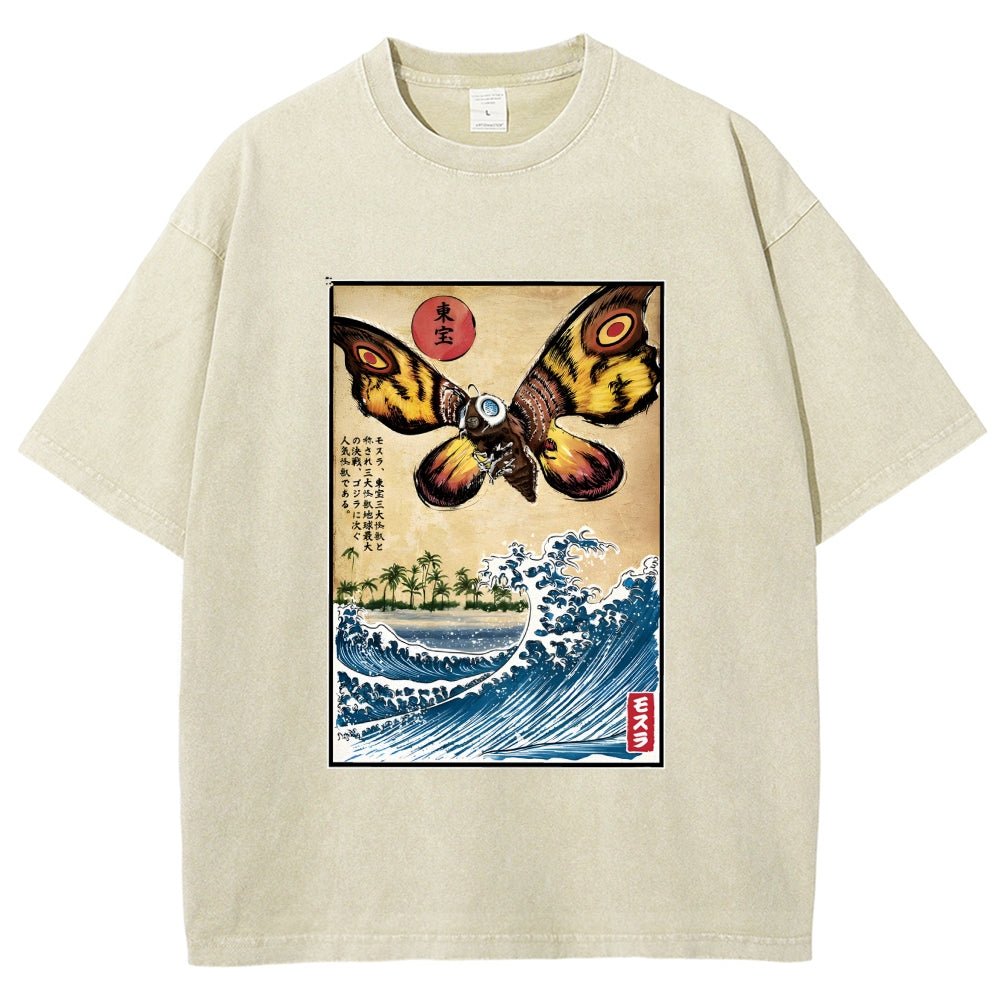 Giant Moth in Japan Vintage Washed T-shirt
