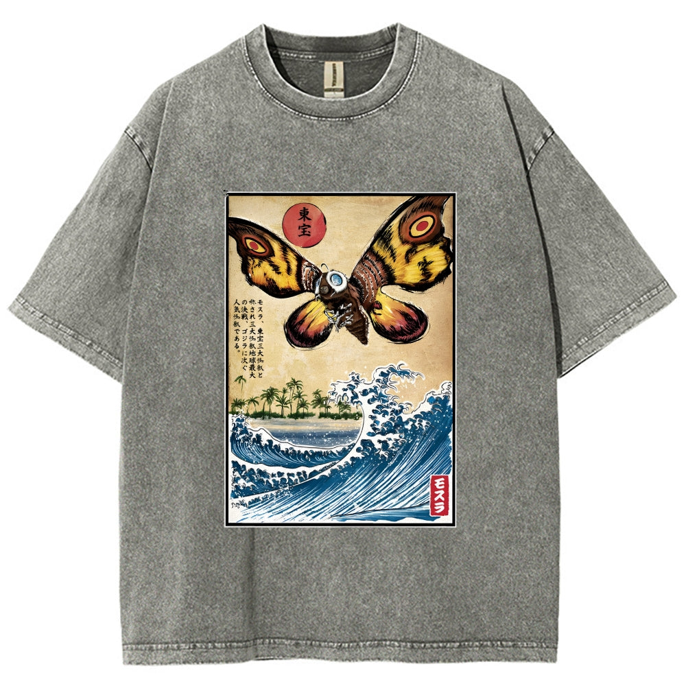 Giant Moth in Japan Vintage Washed T-shirt