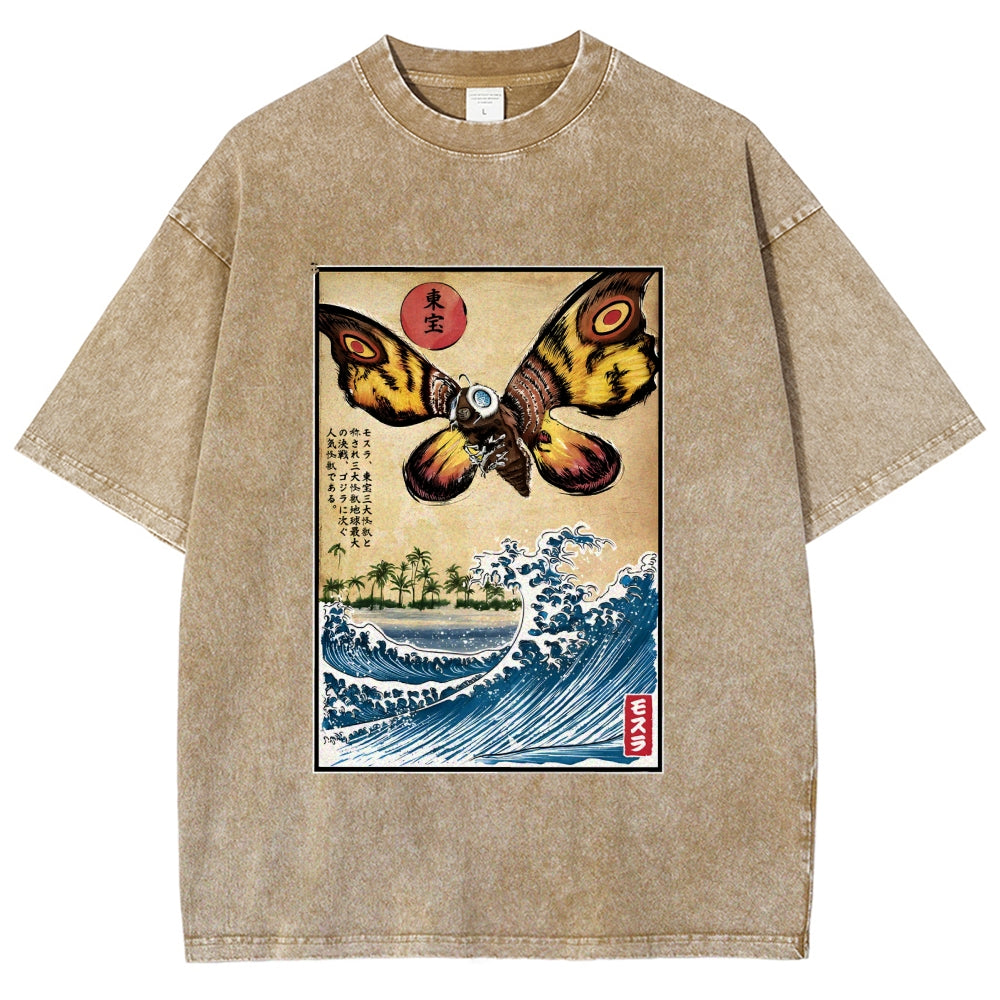 Giant Moth in Japan Vintage Washed T-shirt