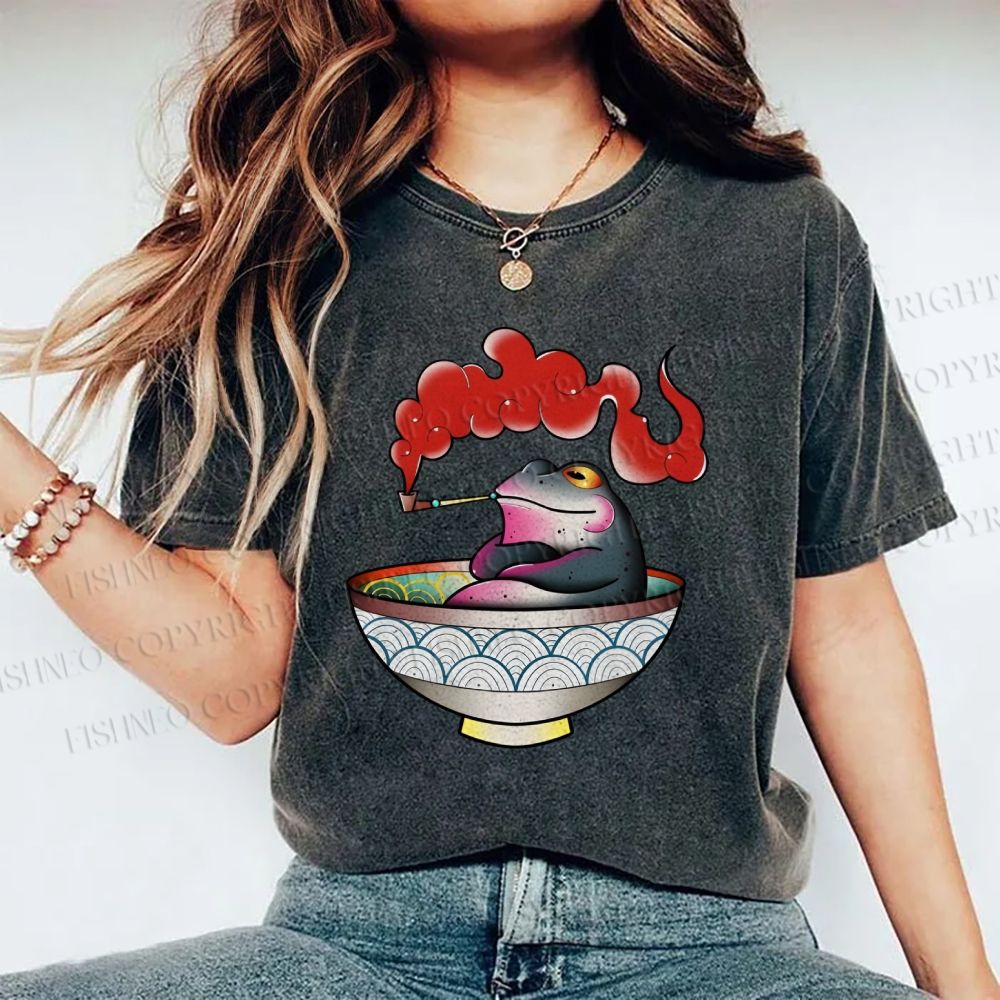 Unisex Smoking Frog Printed Washed Tee