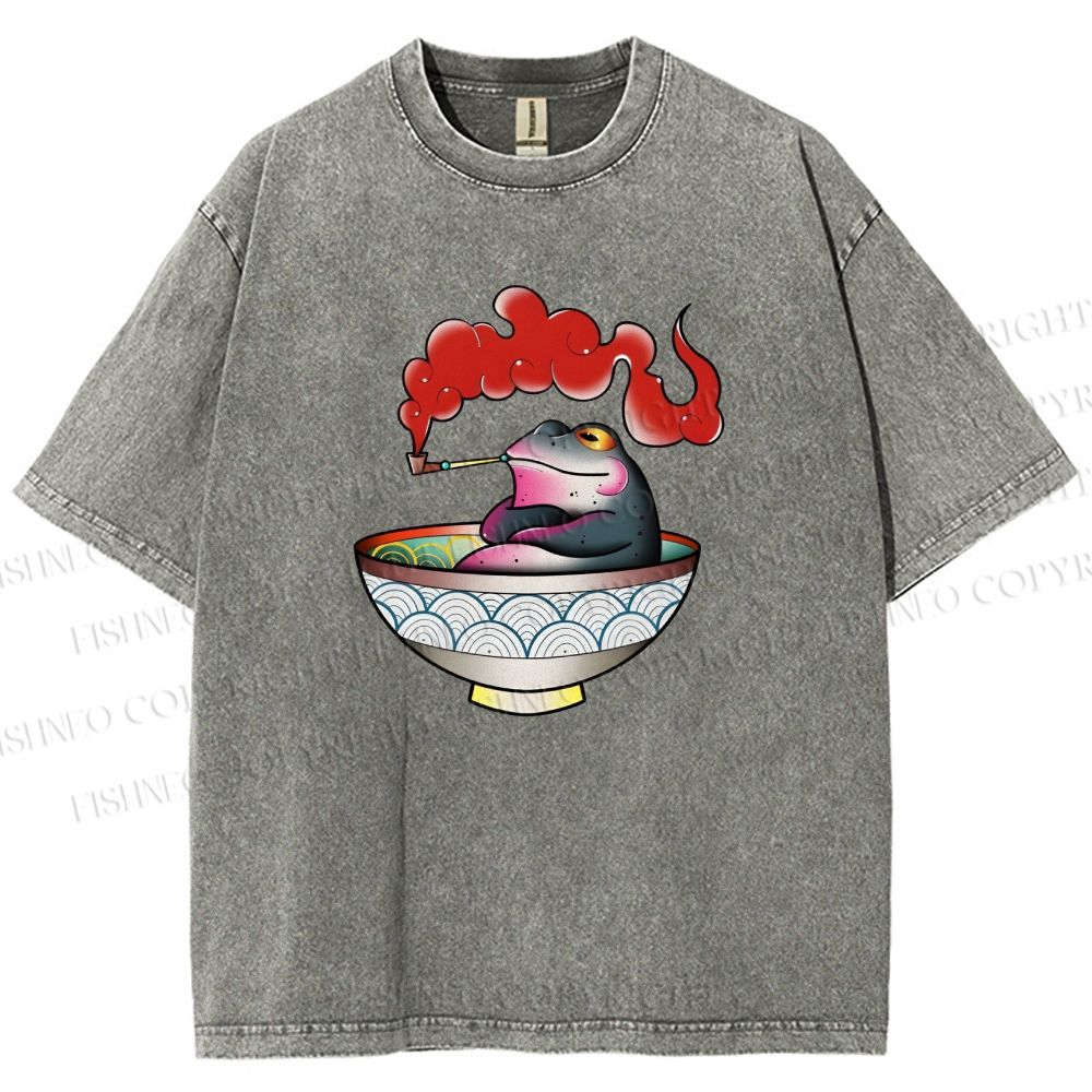 Unisex Smoking Frog Printed Washed Tee