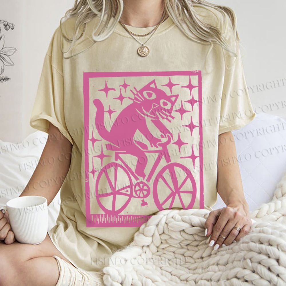 Unisex Vintage Silly Cat Printed Washed Tee