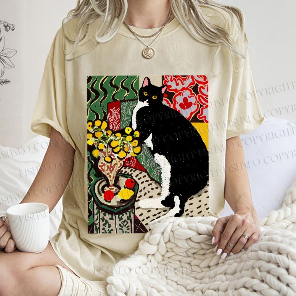 Unisex Cat Painting Printed Washed Tee