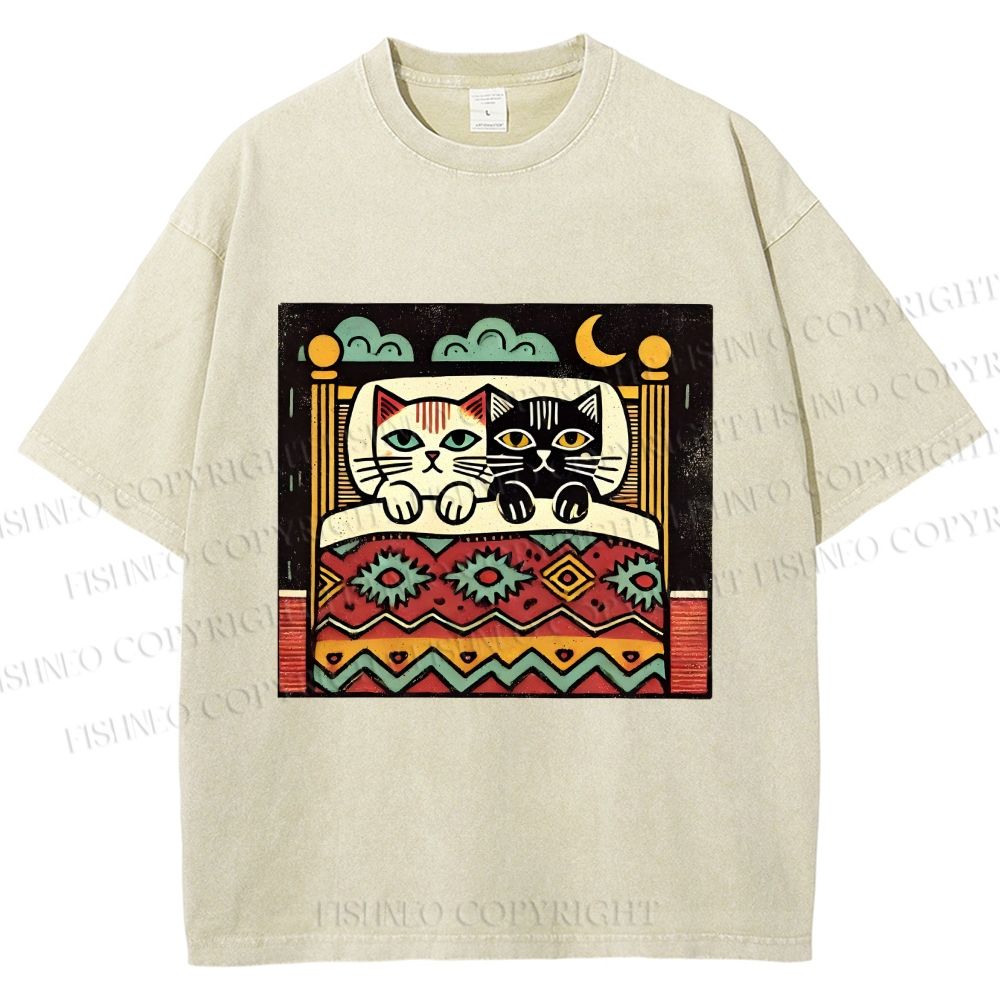 Unisex Vintage Cat Printed Washed Tee