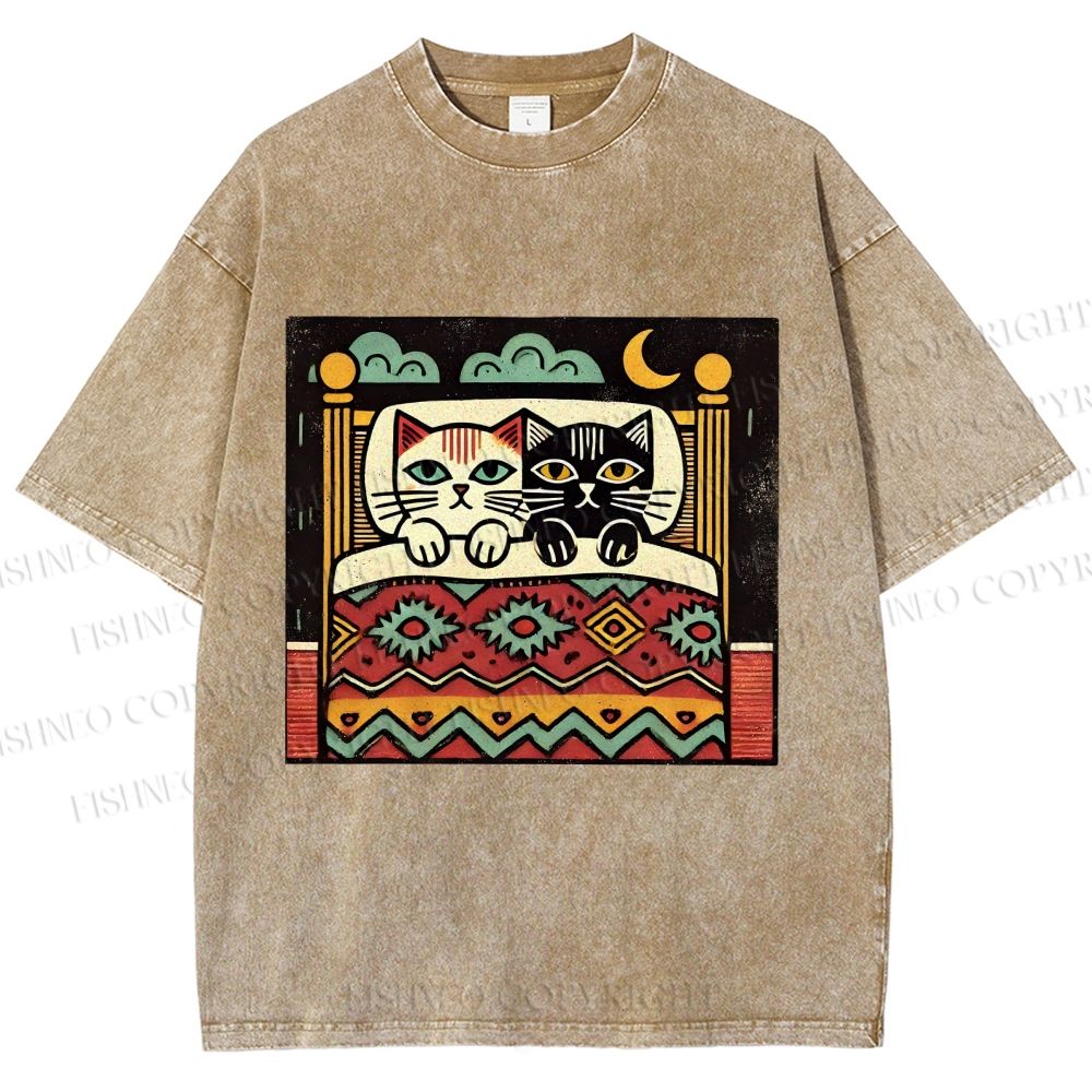 Unisex Vintage Cat Printed Washed Tee