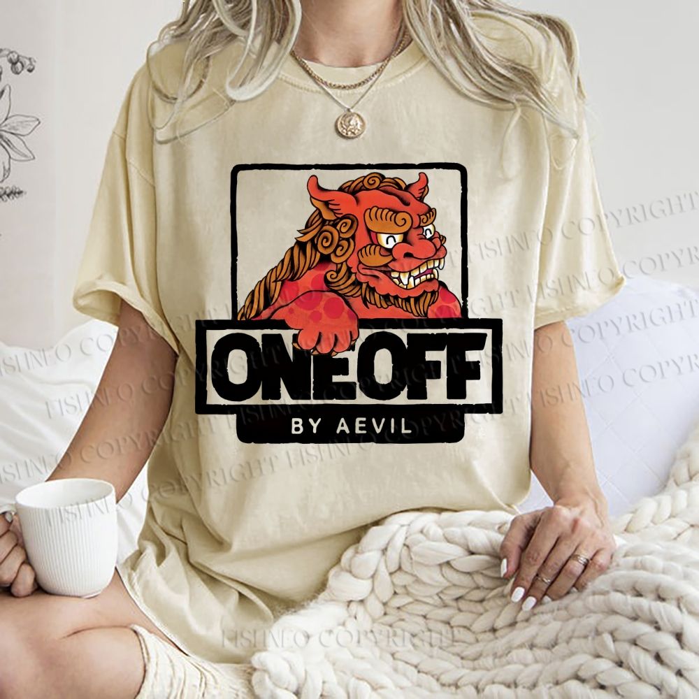 Unisex One Off Lion Printed Washed Tee