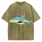Cat who loves fish Vintage Washed T-shirt