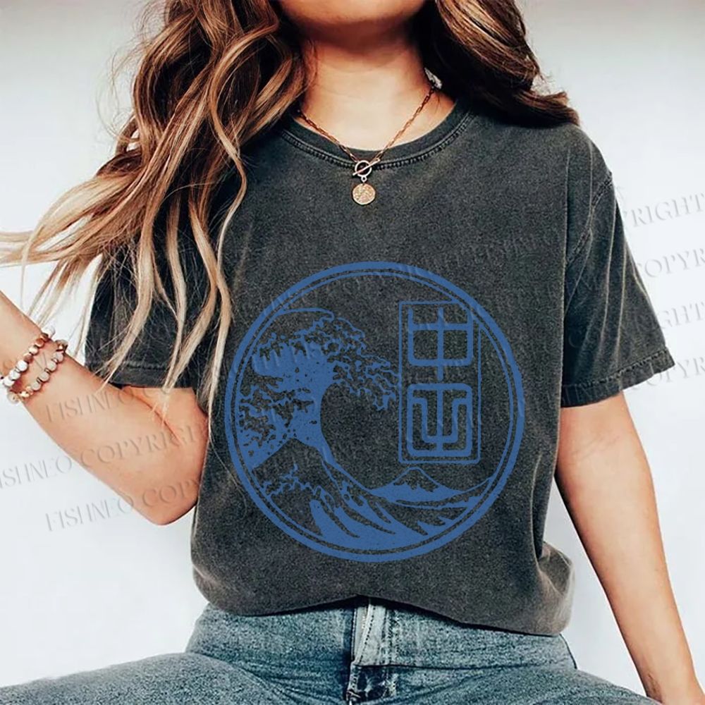 Unisex Vintage Japanese Wave Printed Washed Tee