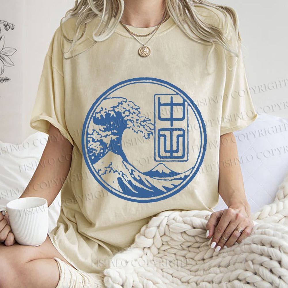 Unisex Vintage Japanese Wave Printed Washed Tee