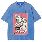 Unisex Cute Cat With Black Feet Printed Washed Tee