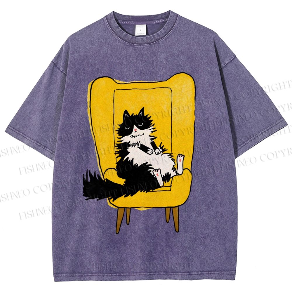 Unisex Vintage Cat On Sofa Printed Washed Tee