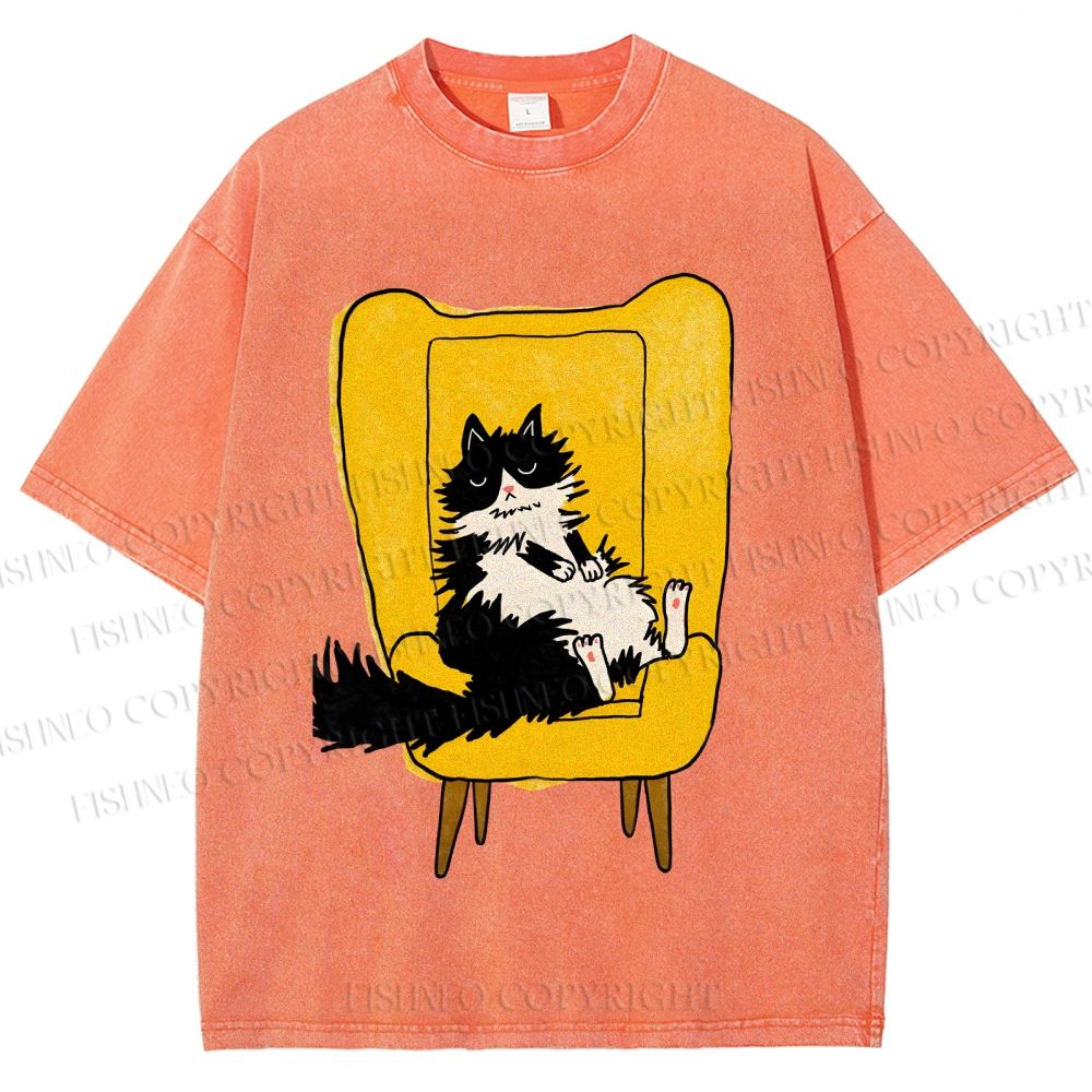 Unisex Vintage Cat On Sofa Printed Washed Tee