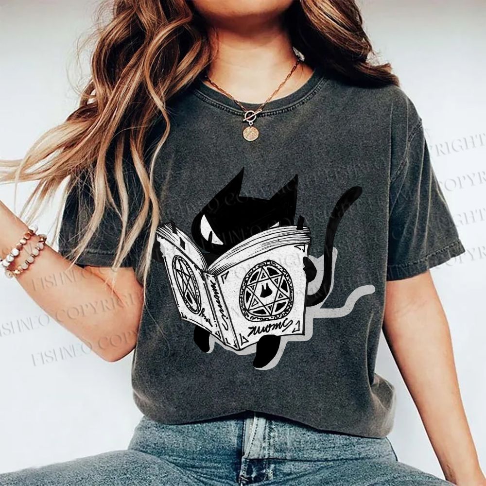 Unisex Reading Cat Printed Washed Tee
