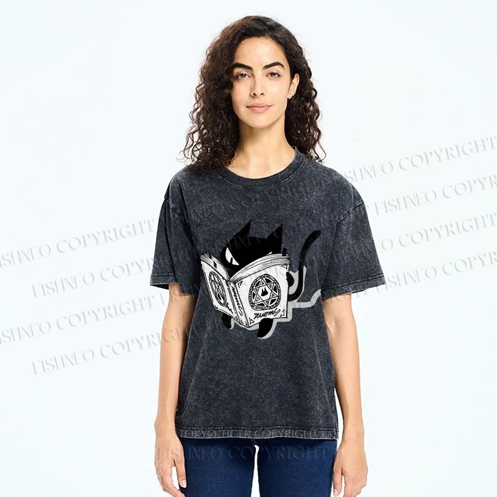 Unisex Reading Cat Printed Washed Tee