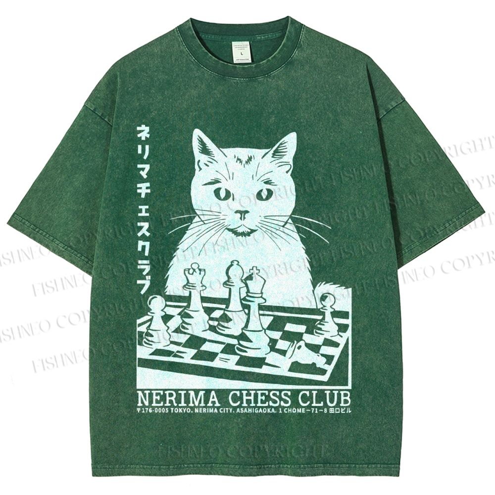 Unisex Vintage Cat Playing Chess Printed Washed Tee