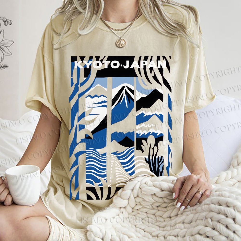 Unisex Vintage Japanese Mount Fuji Printed Washed Tee