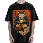 Funny Ukiyoe Frog drinking coffee on books Vintage Washed T-shirt
