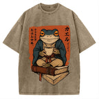 Funny Ukiyoe Frog drinking coffee on books Vintage Washed T-shirt
