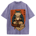 Funny Ukiyoe Frog drinking coffee on books Vintage Washed T-shirt