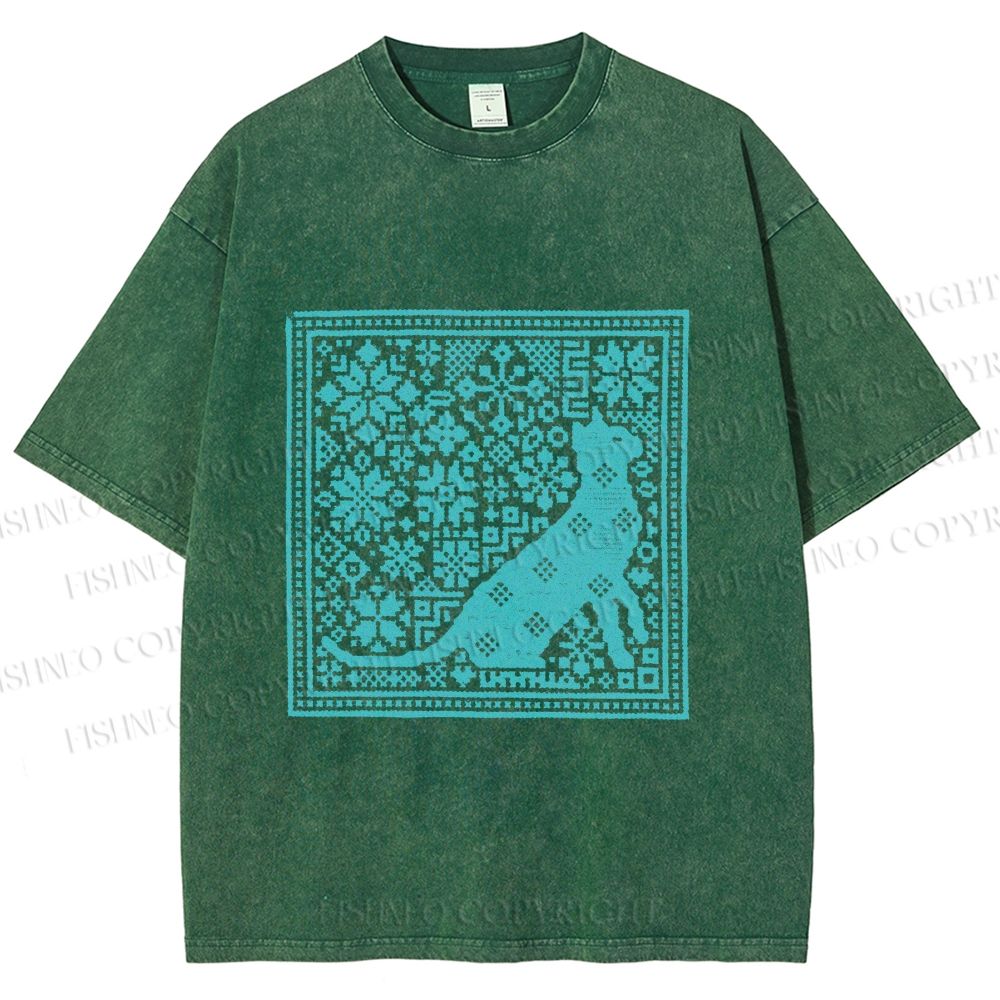 Unisex Vintage Snowing Cat Printed Washed Tee