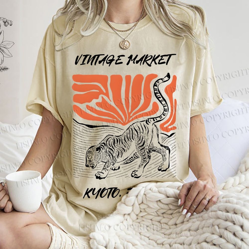 Unisex Japanese Tiger Printed Washed Tee