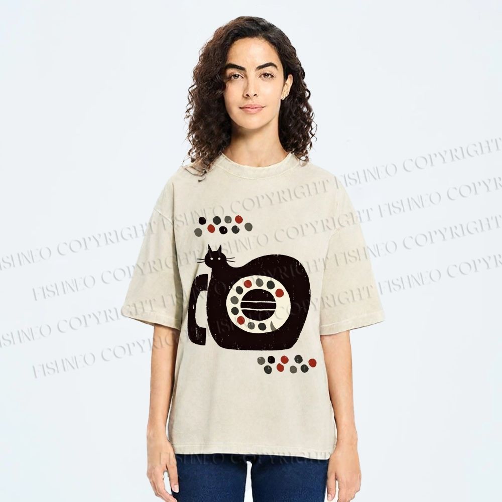 Unisex Vintage Silly Cat Phone Printed Washed Tee
