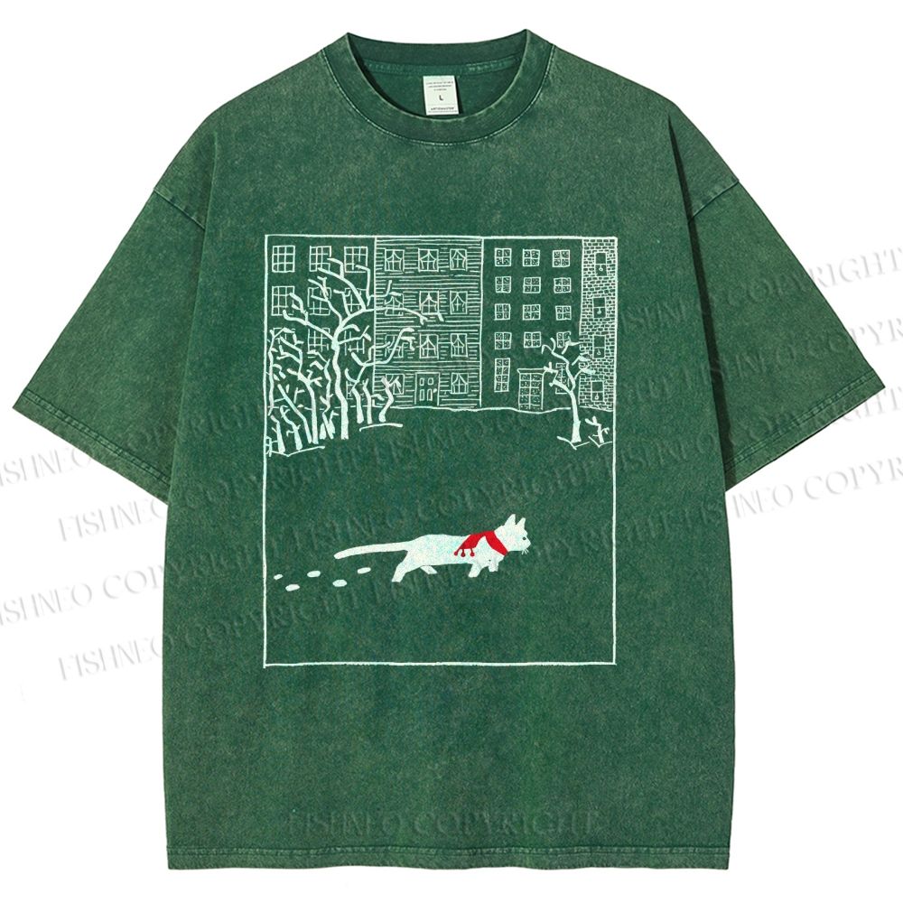 Unisex Vintage Cat In Snow Printed Washed Tee
