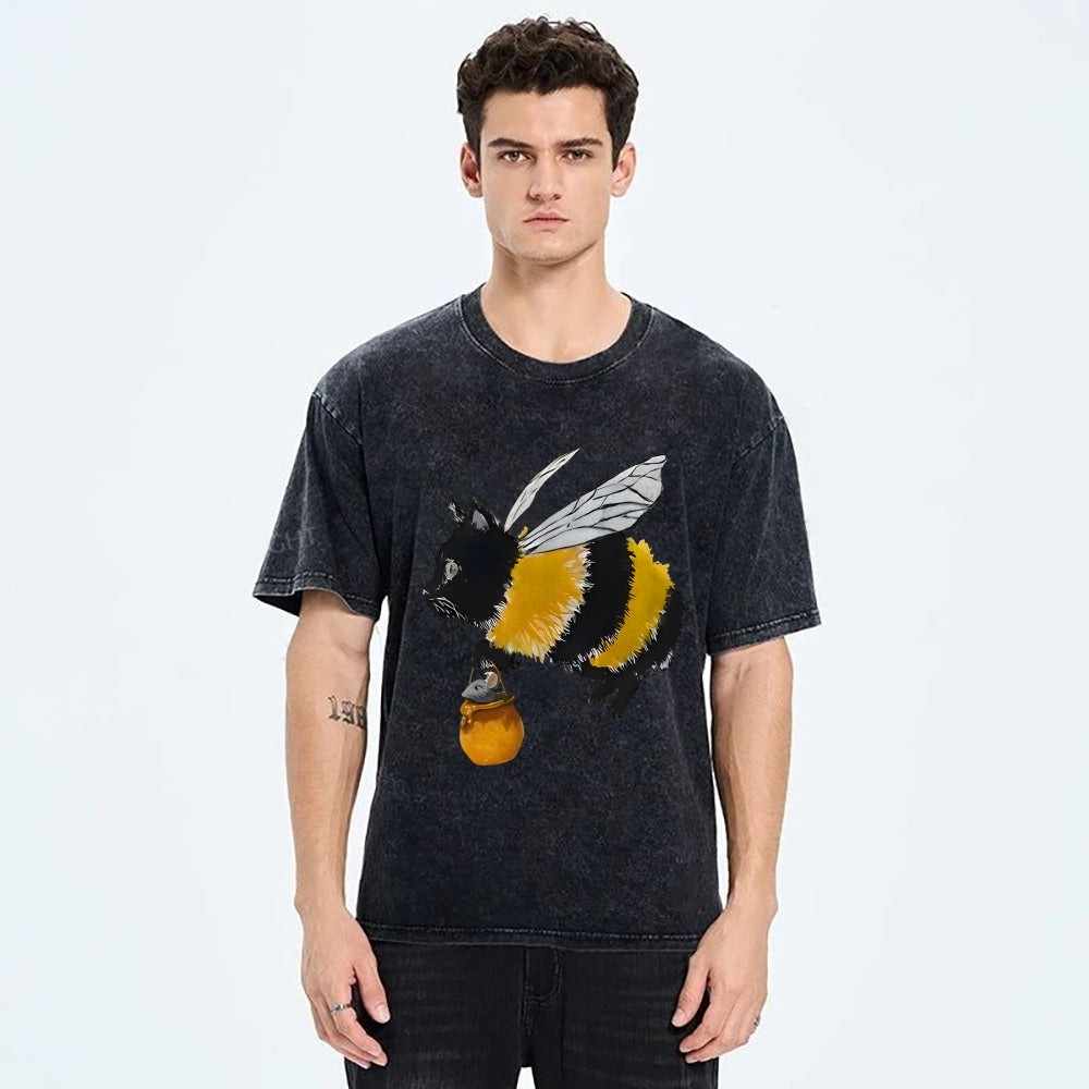 Catbee Funny Vintage Washed T-shirt