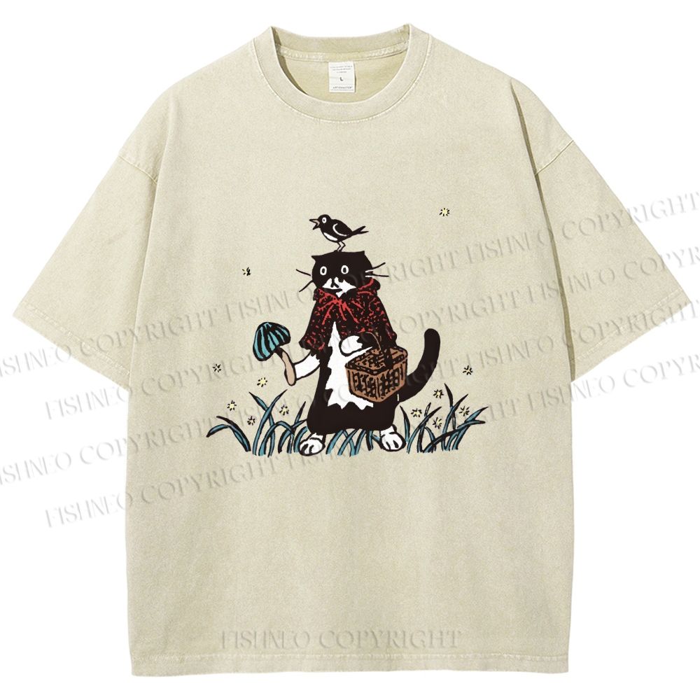 Unisex Cat Bird In Grass Printed Washed Tee