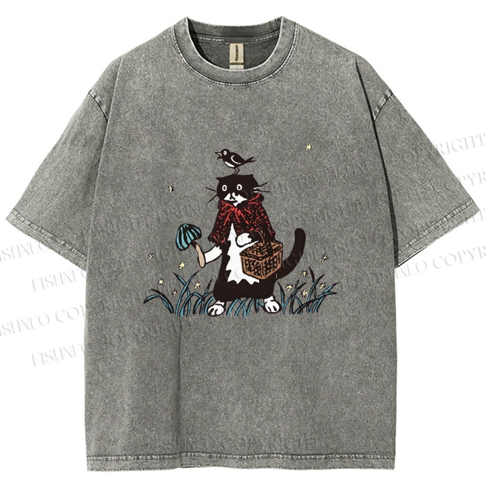 Unisex Cat Bird In Grass Printed Washed Tee