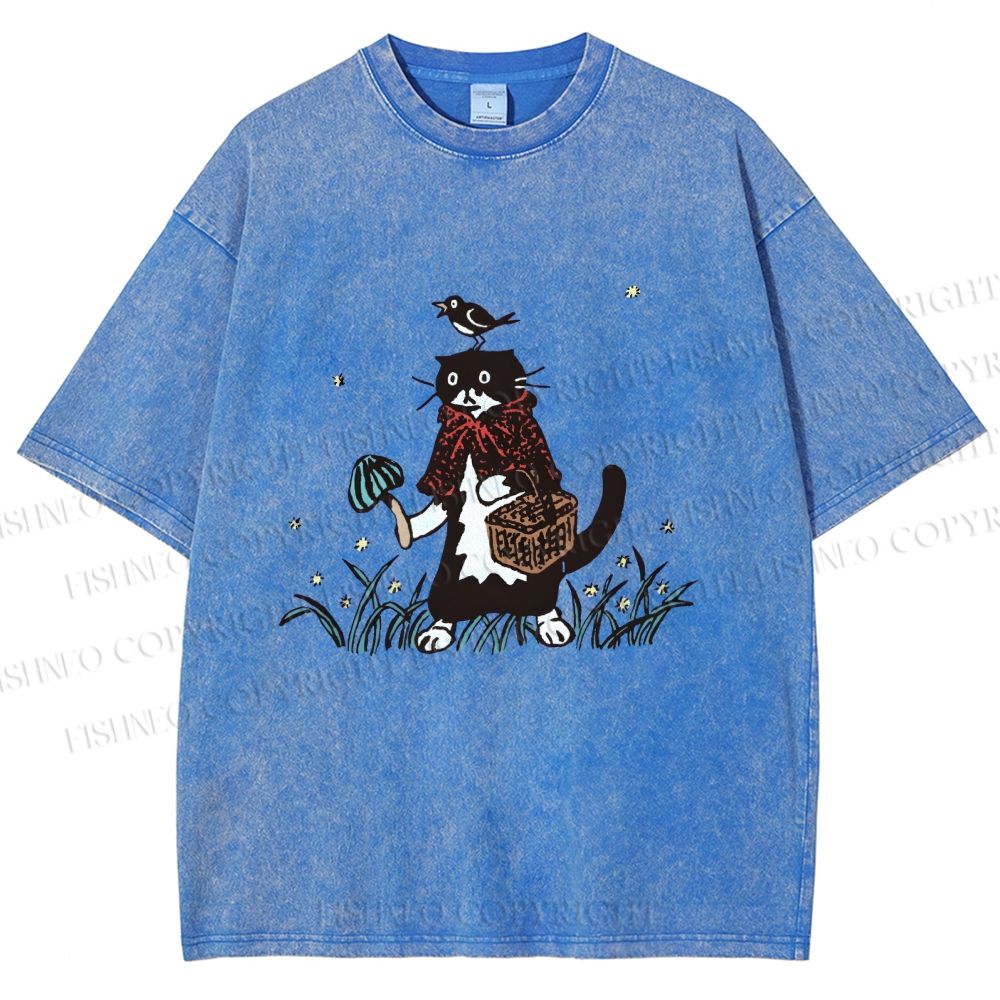 Unisex Cat Bird In Grass Printed Washed Tee