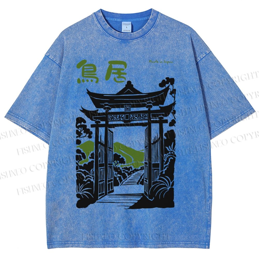 Unisex Torii Gate Japanese Graffiti Printed Washed Tee