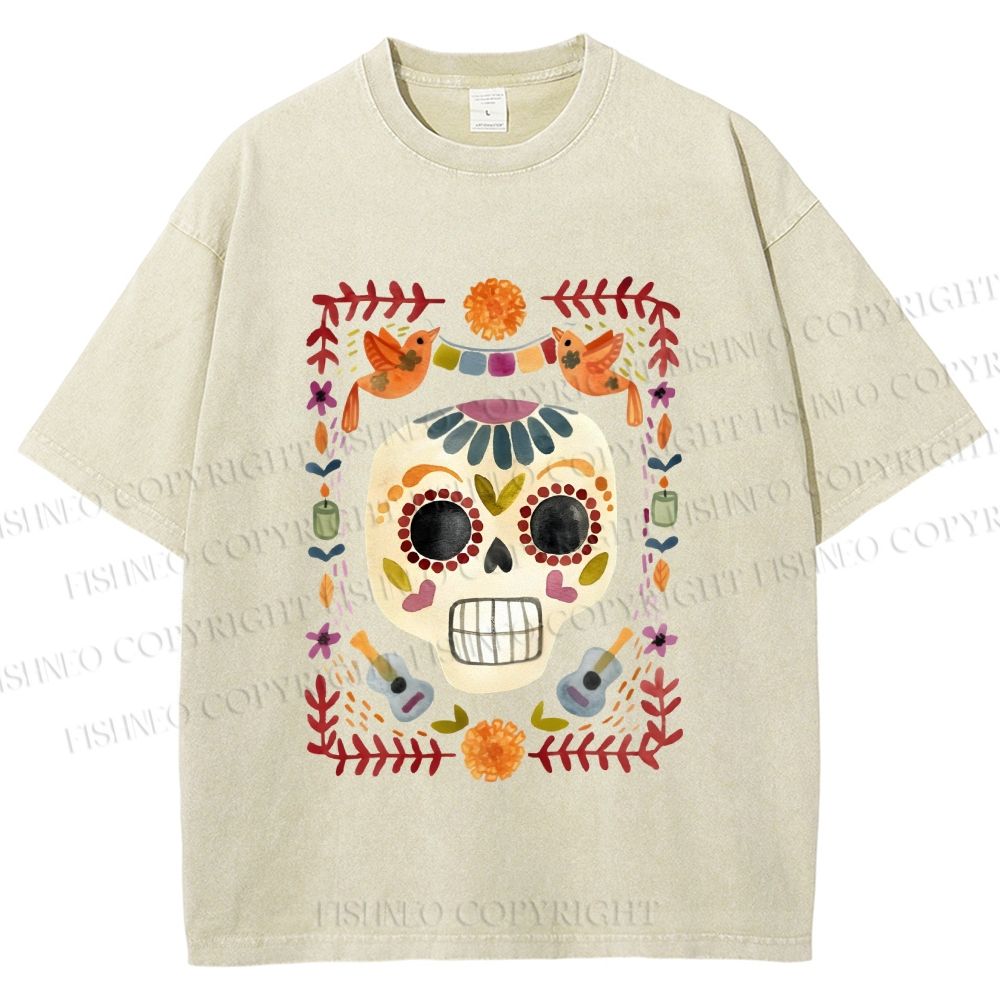 Unisex Skull Surrounded by Garland Printed Washed Tee