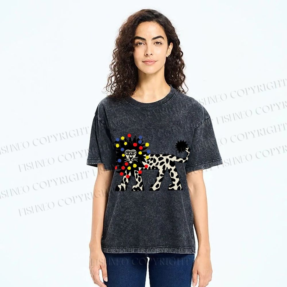Unisex Funny Lion With Fairy Lights Printed Washed Tee