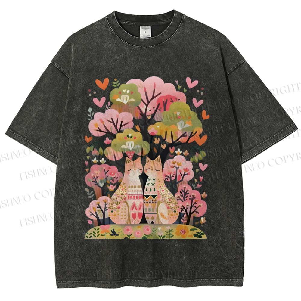 Unisex Serene Cat Falling In Love Printed Washed Tee