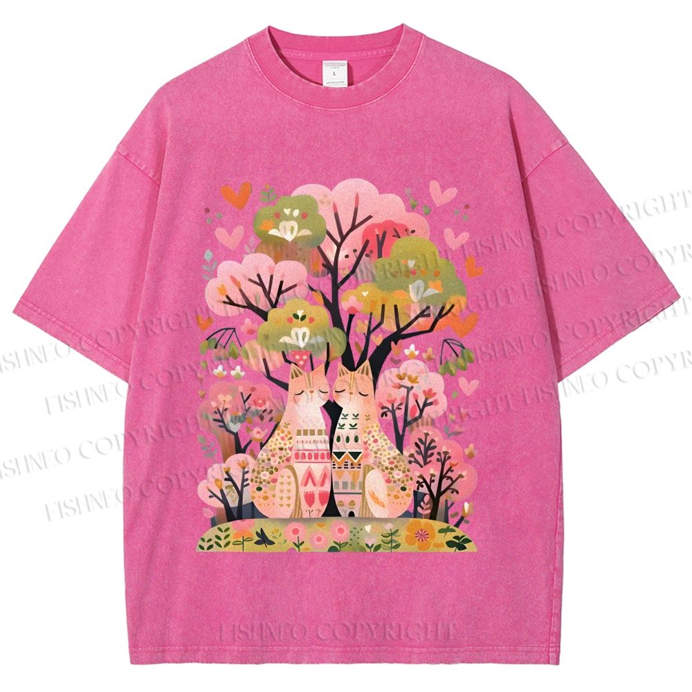 Unisex Serene Cat Falling In Love Printed Washed Tee