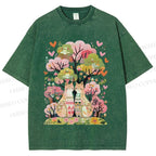 Unisex Serene Cat Falling In Love Printed Washed Tee
