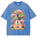 Unisex Serene Cat Falling In Love Printed Washed Tee