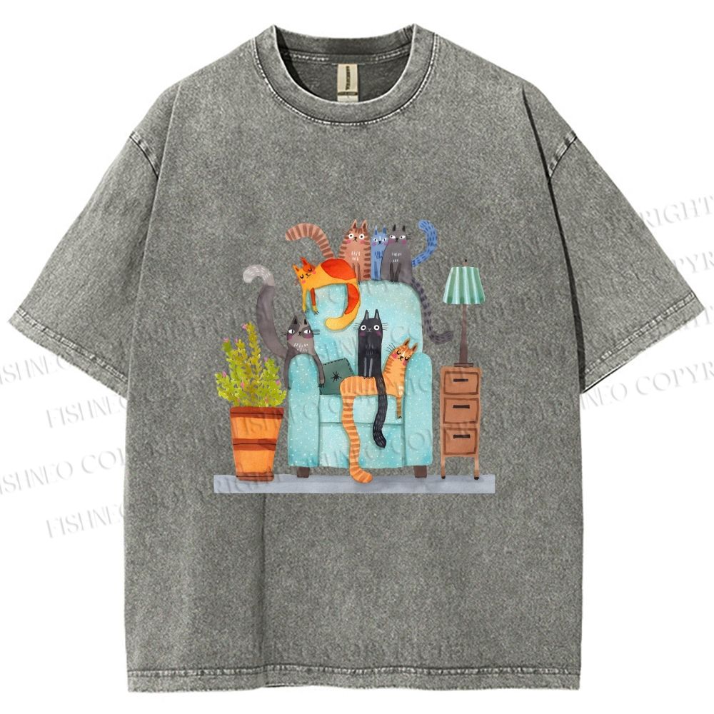 Unisex Fluffy Cats On Chair Printed Washed Tee