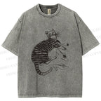 Unisex Cat Lying With High Heels Vintage Sketch Printed Washed Tee