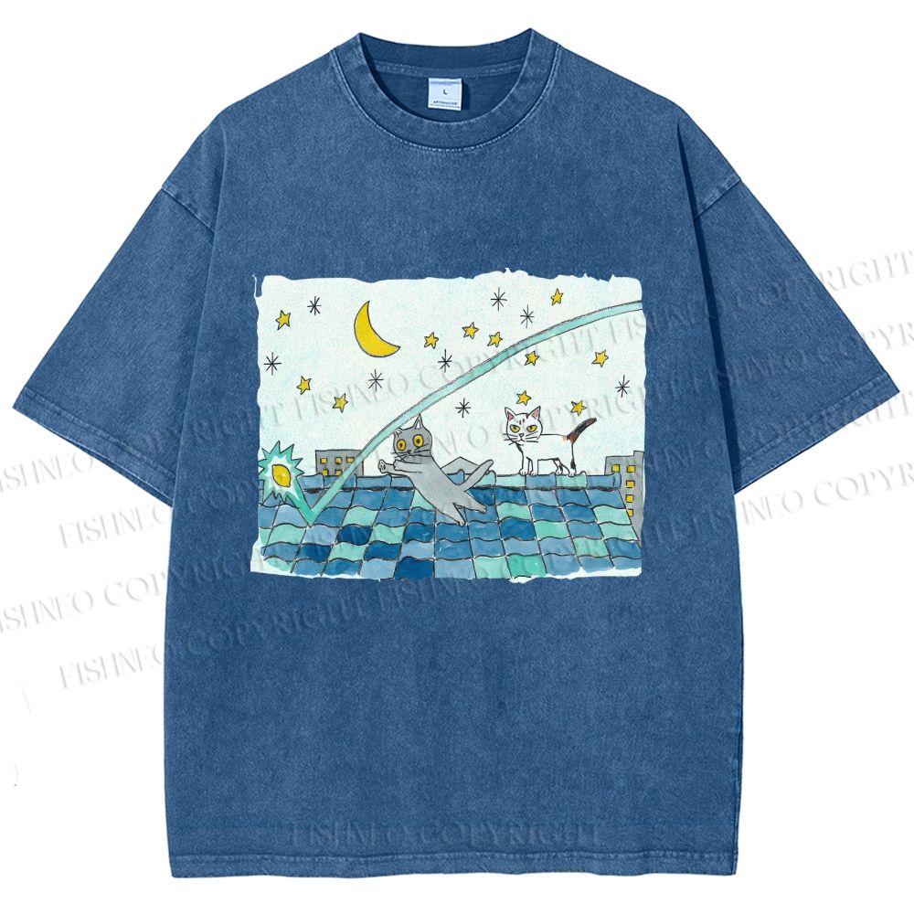 Unisex Cats Playing On The Roof Star Lights Printed Washed Tee