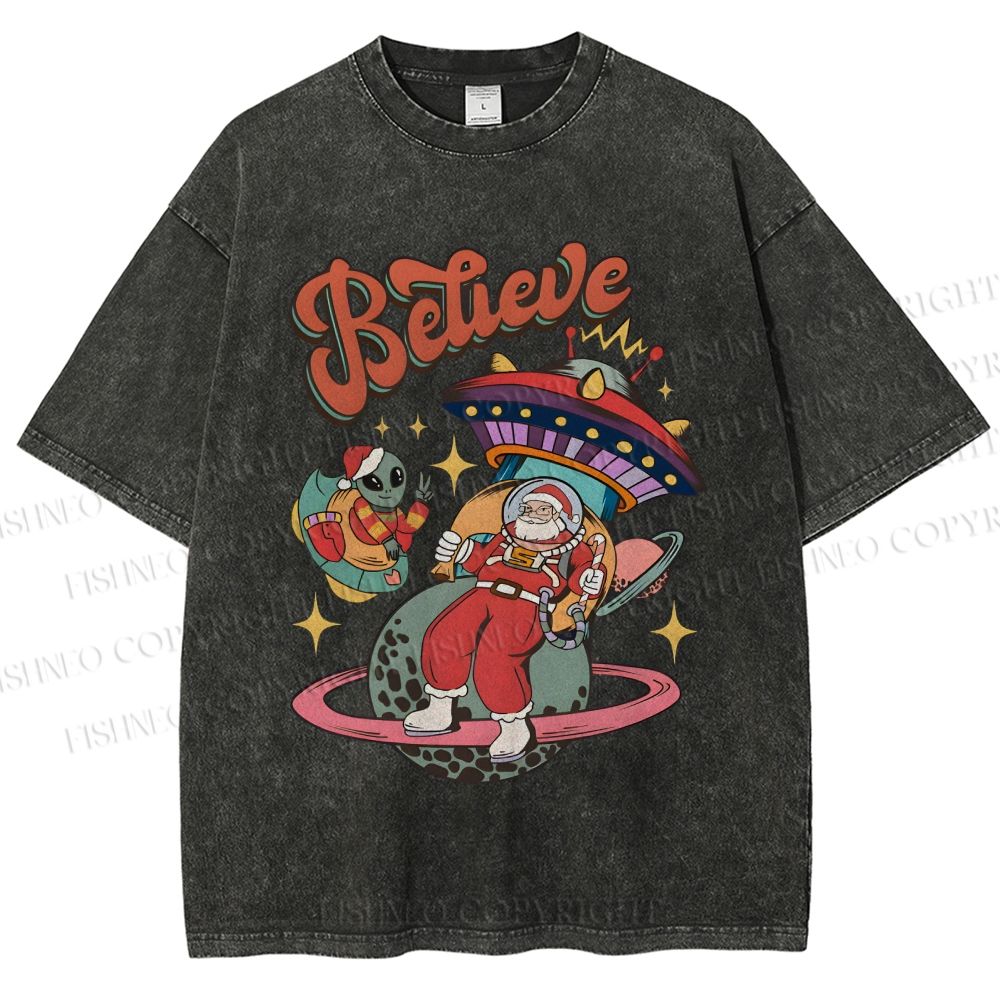 Unisex Christmas Santa With ET Printed Washed Tee