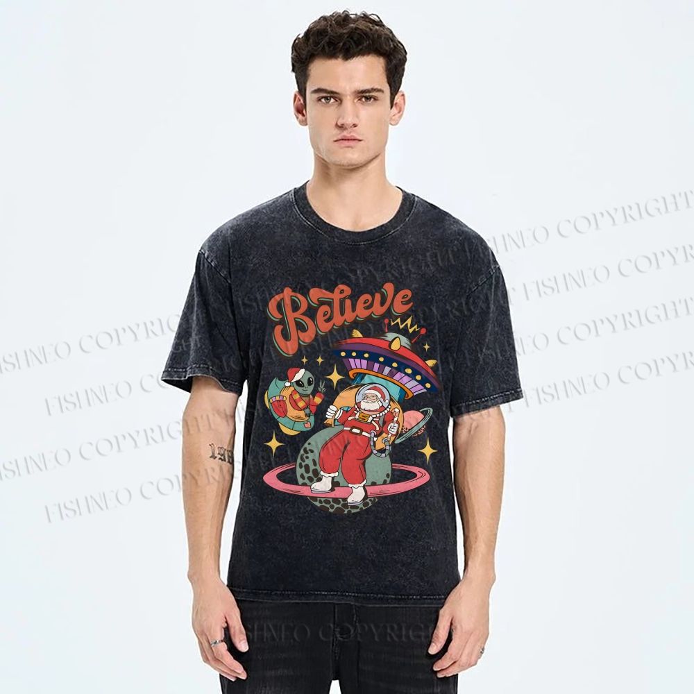 Unisex Christmas Santa With ET Printed Washed Tee