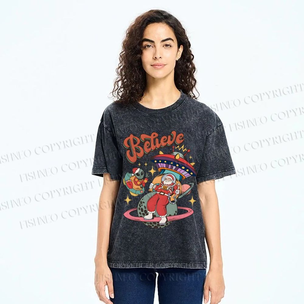 Unisex Christmas Santa With ET Printed Washed Tee