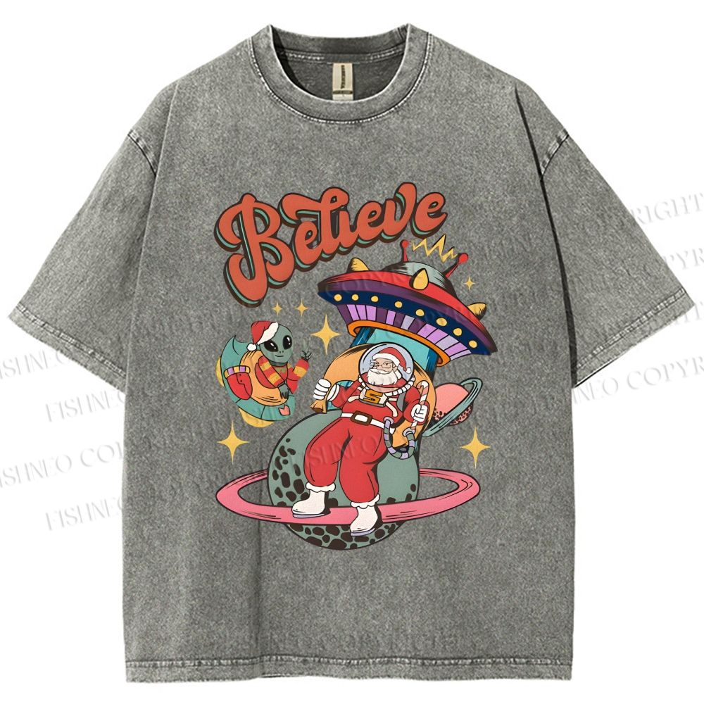 Unisex Christmas Santa With ET Printed Washed Tee