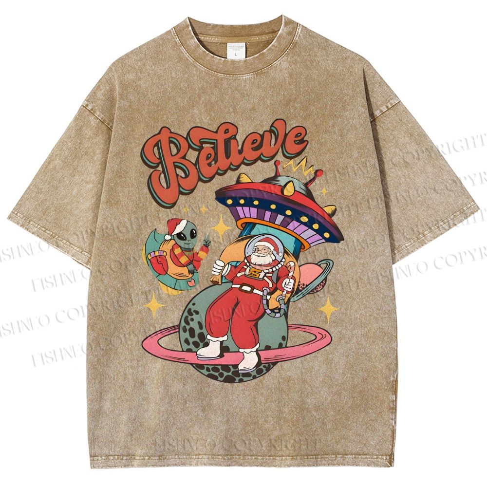 Unisex Christmas Santa With ET Printed Washed Tee