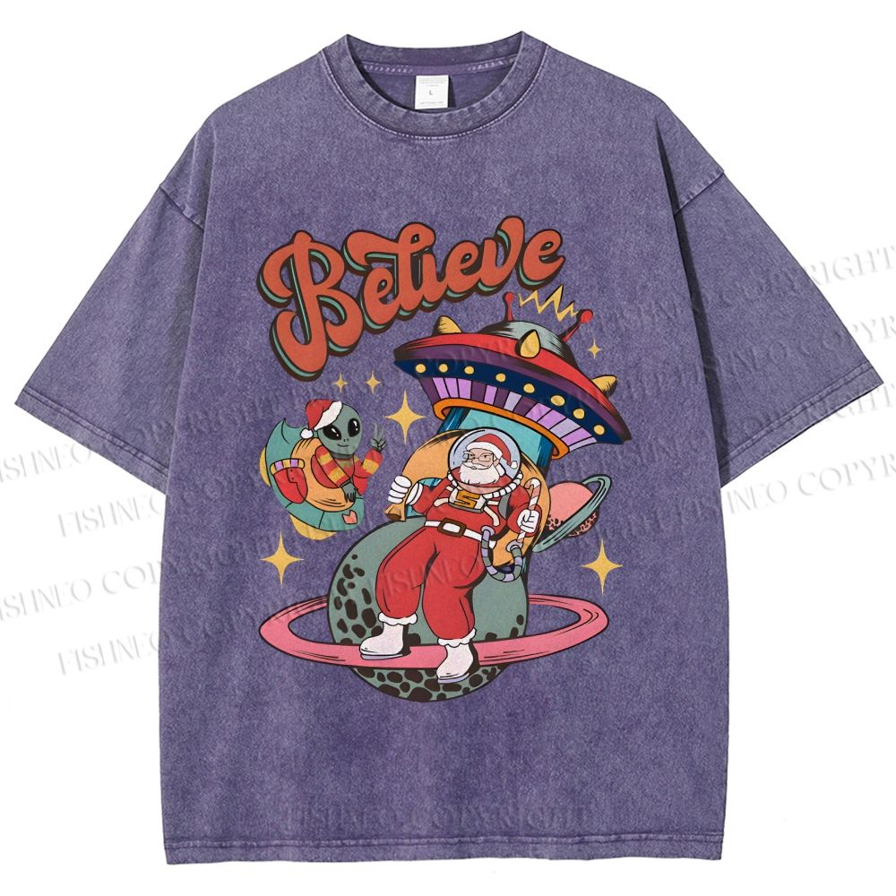 Unisex Christmas Santa With ET Printed Washed Tee