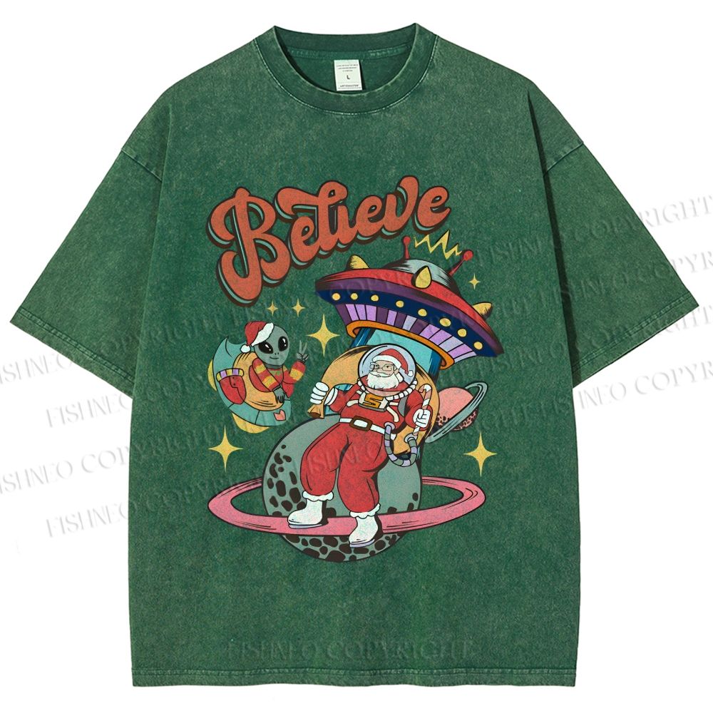 Unisex Christmas Santa With ET Printed Washed Tee