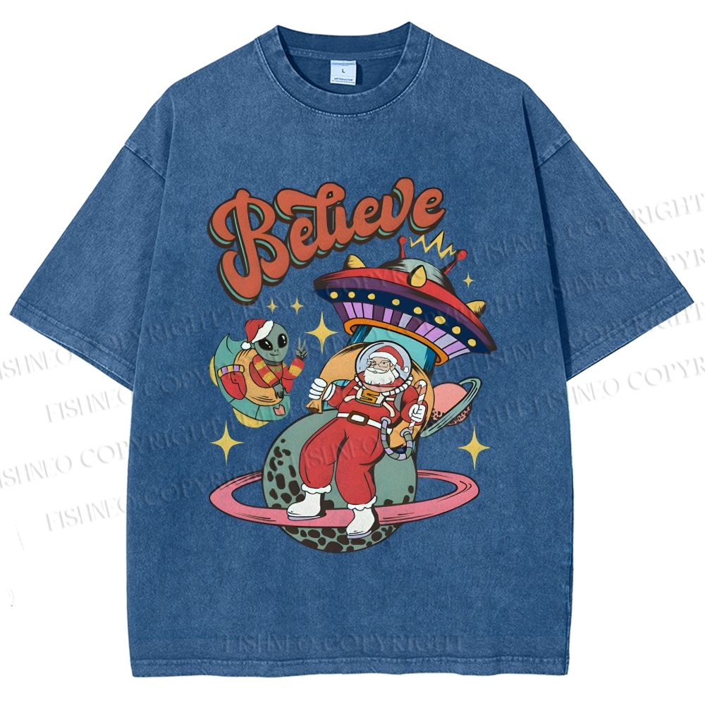 Unisex Christmas Santa With ET Printed Washed Tee